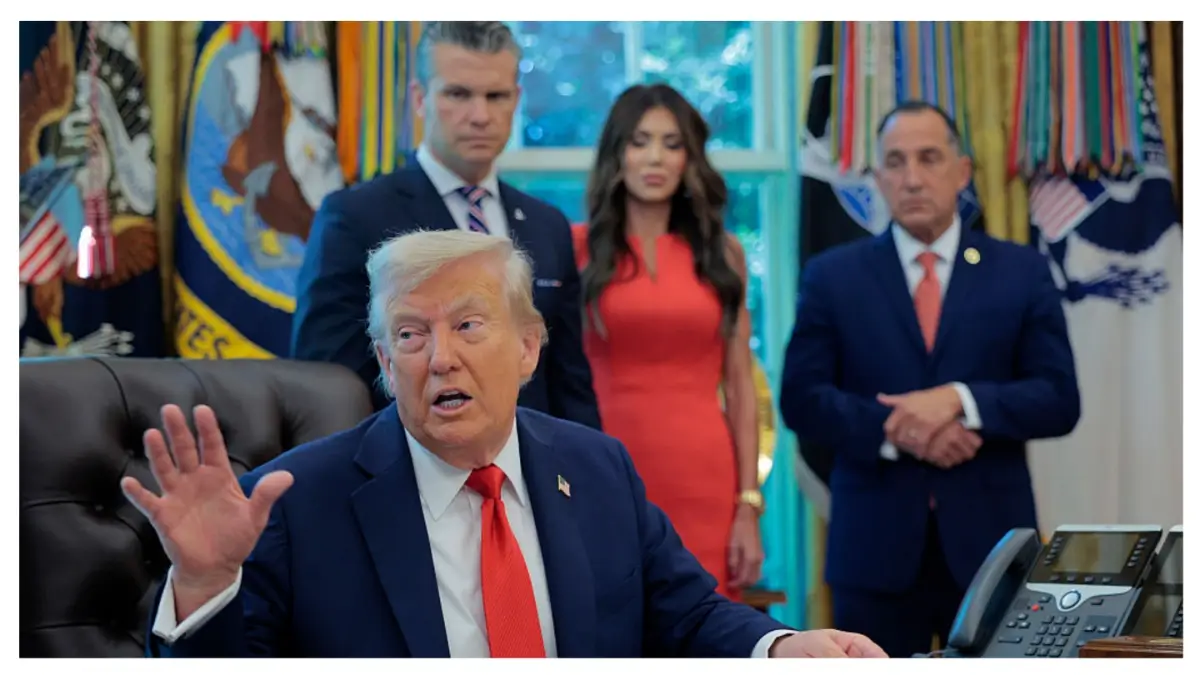 Hegseth-Noem-GettyImages-2232037969