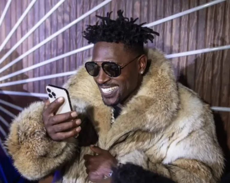 Antonio-Brown-Club-Bail