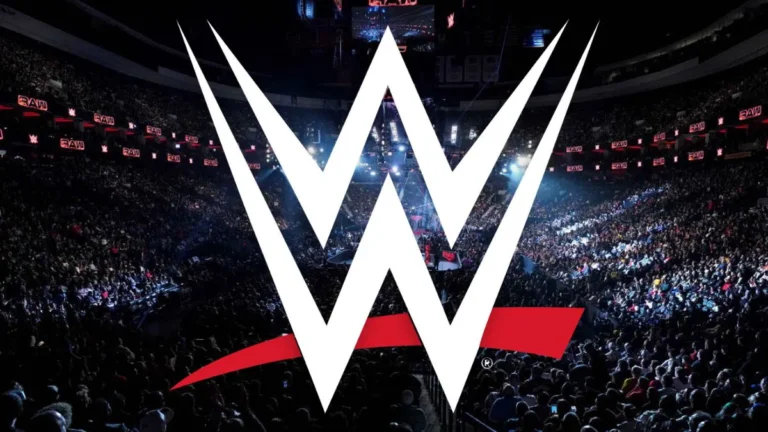 wwe-logo-crowd-1