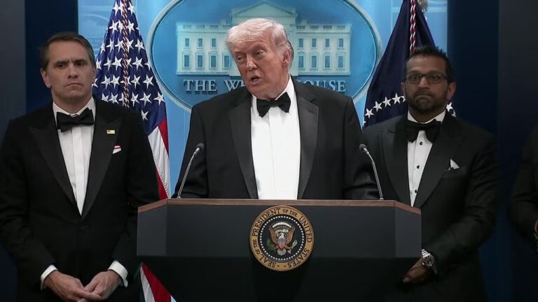 0425-TRUMP-PRESSER-2-KSTP_BCMP01_1_mxf_00.00.31.36