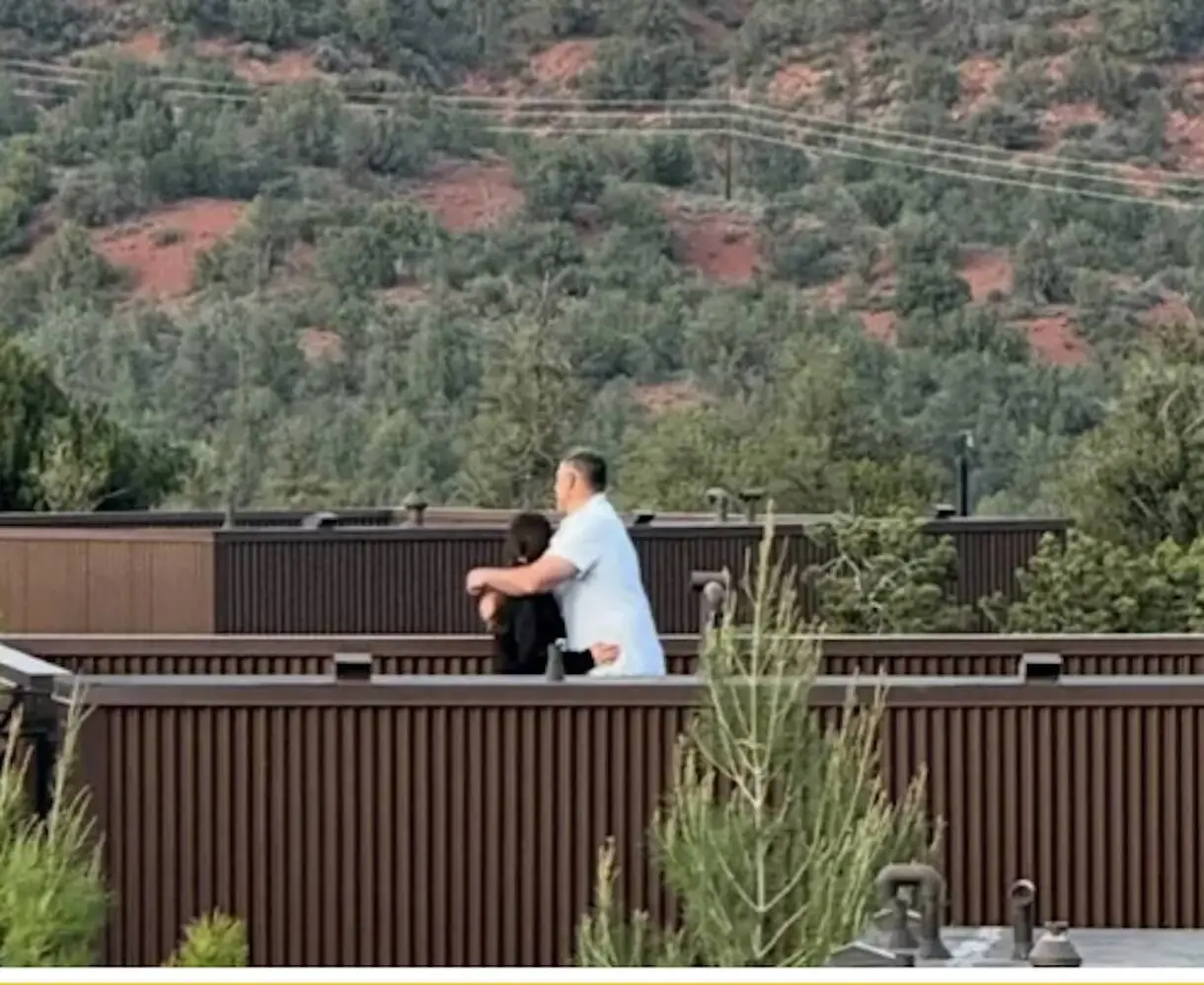 Mike-Vrabel-and-Dianna-Russini-34-3-1