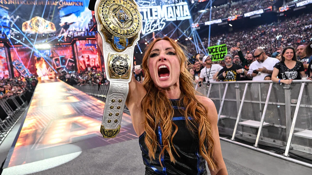 becky-lynch-womens-intercontinental-champion-april-19a