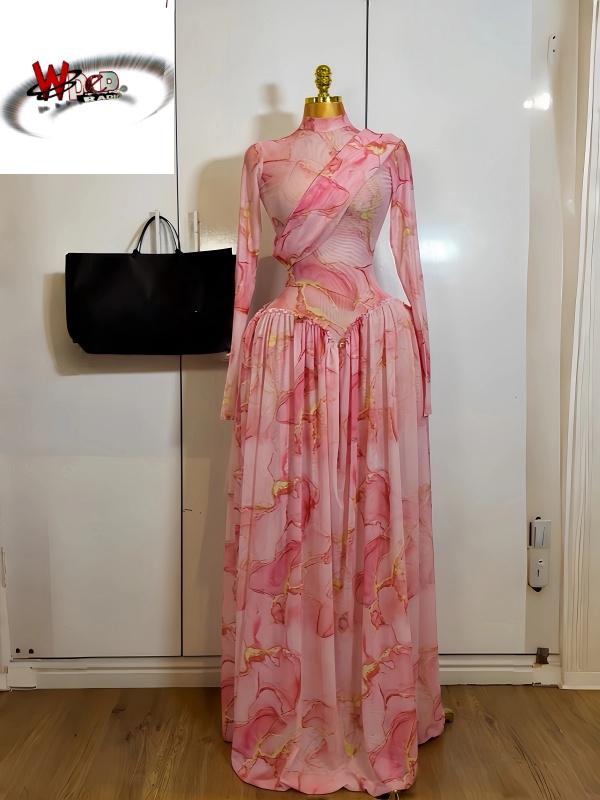 O-neck Long Sleeve Print Pleated Mermaid Maxi Dress